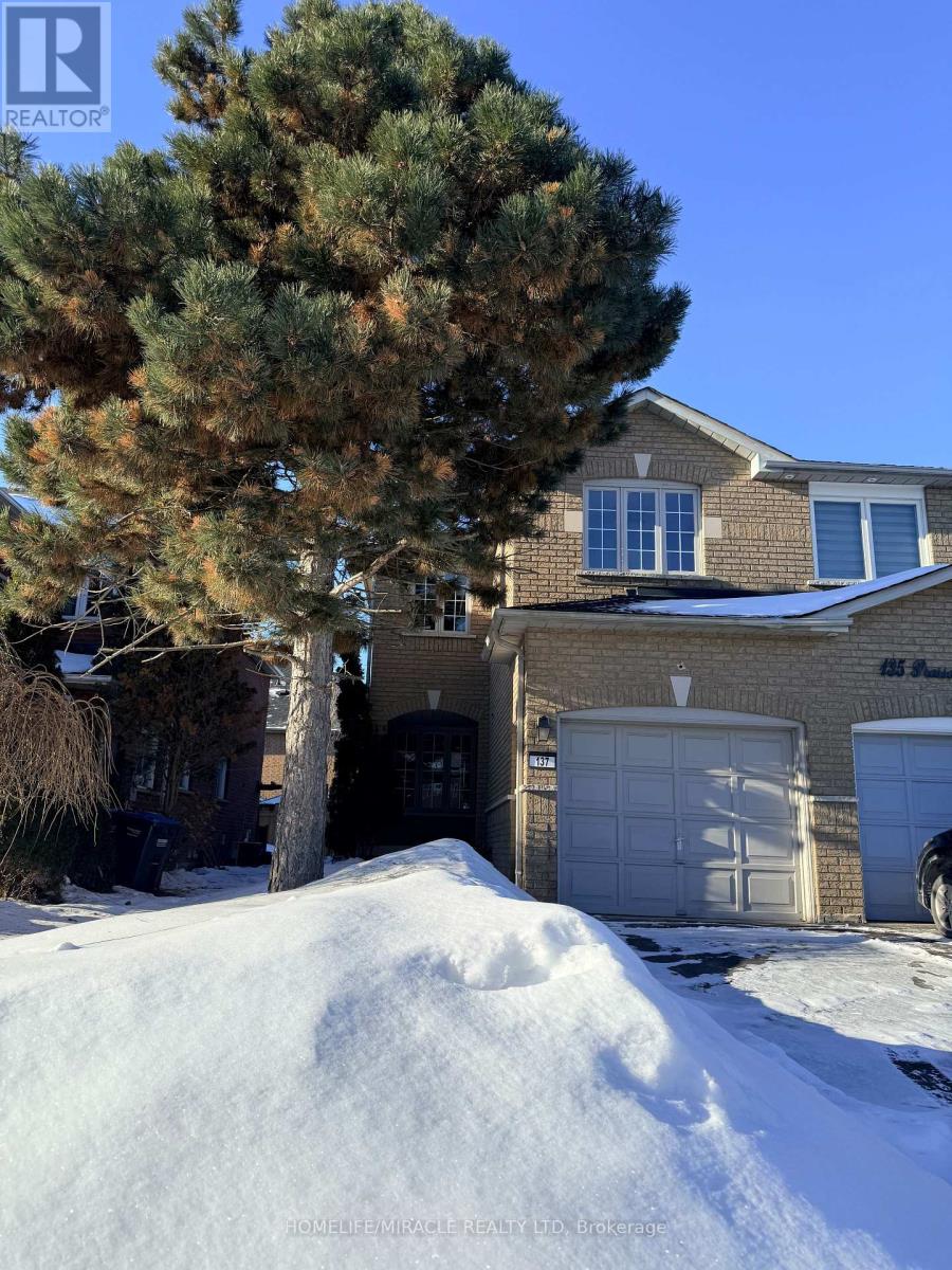 137 Pressed Brick Drive, Brampton, Ontario  L6V 4K5 - Photo 2 - W13164338
