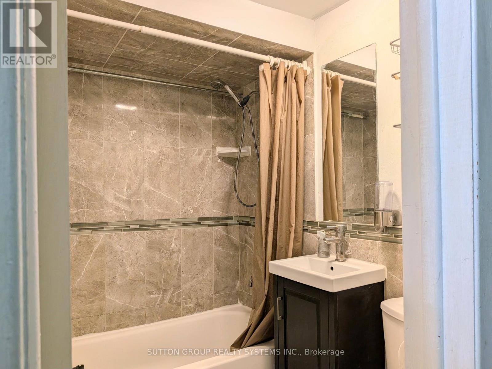 Basement - 41 Annabelle Drive, Toronto, Ontario M9V 3B8 - Photo 12 - W13164422