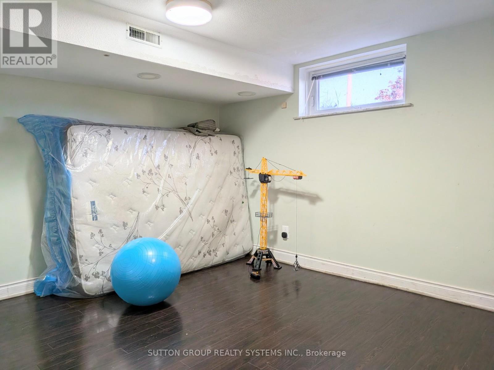 Basement - 41 Annabelle Drive, Toronto, Ontario M9V 3B8 - Photo 8 - W13164422