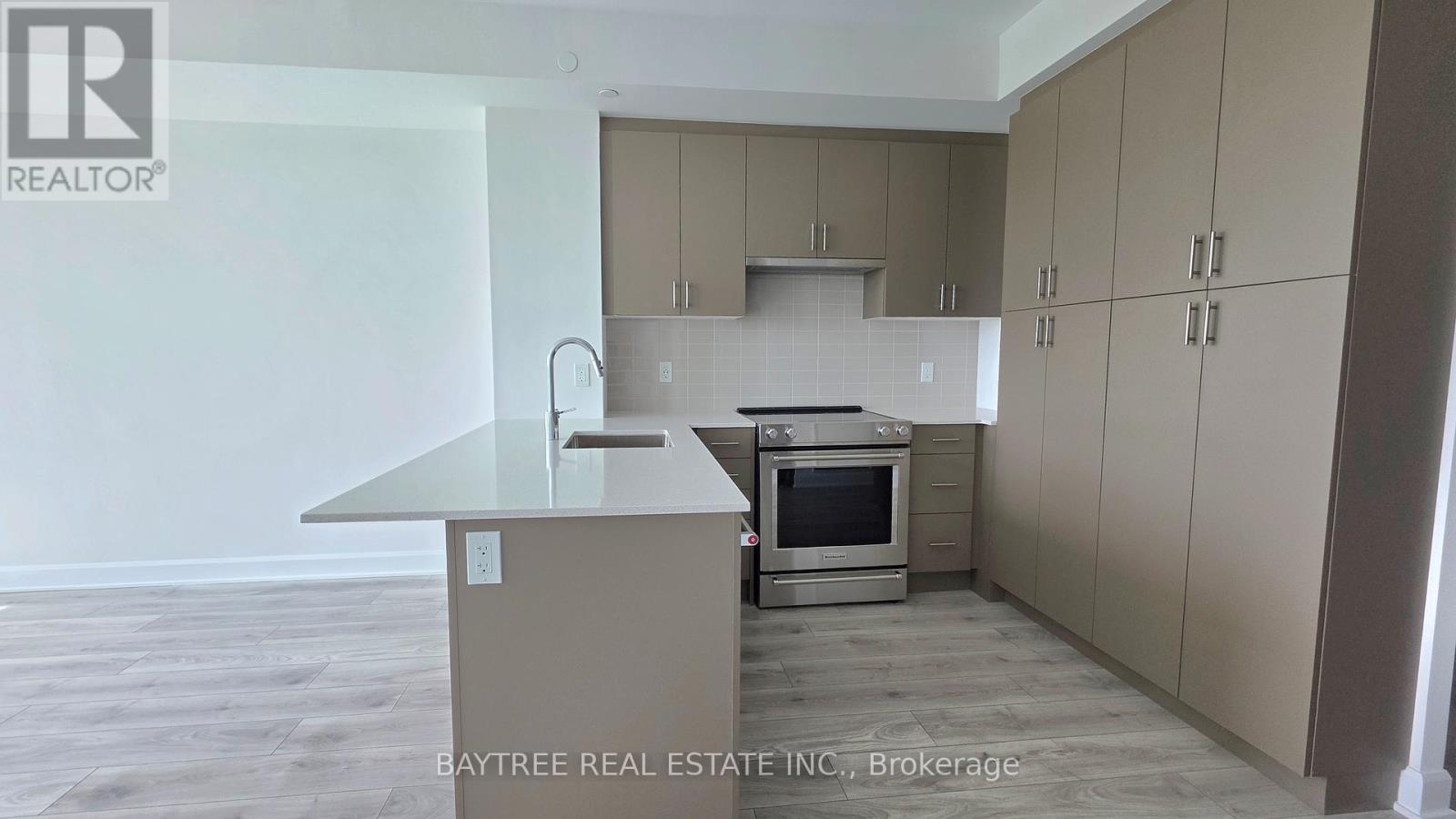 611 - 3240 William Coltson Avenue, Oakville, Ontario  L6H 8C8 - Photo 7 - W13164432