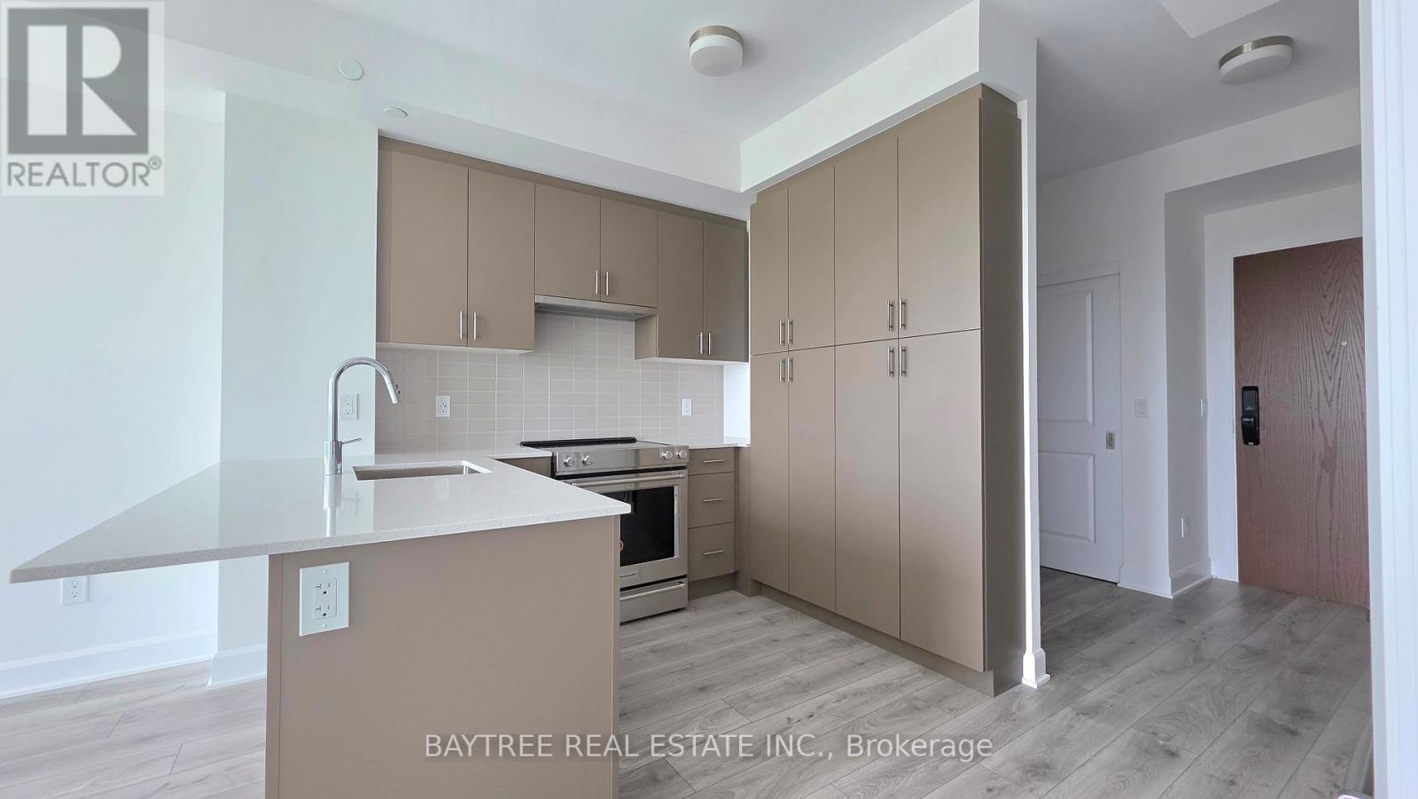 611 - 3240 William Coltson Avenue, Oakville, Ontario  L6H 8C8 - Photo 8 - W13164432