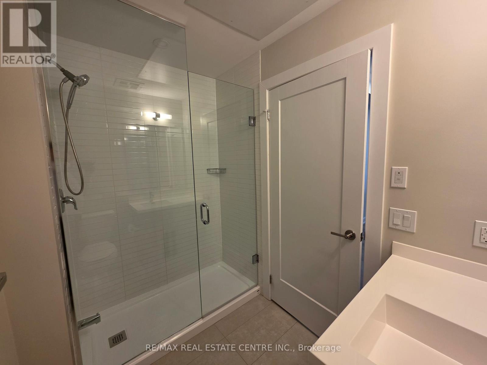 715 - 3220 William Coltson Avenue, Oakville, Ontario  L6H 7X9 - Photo 14 - W13164464