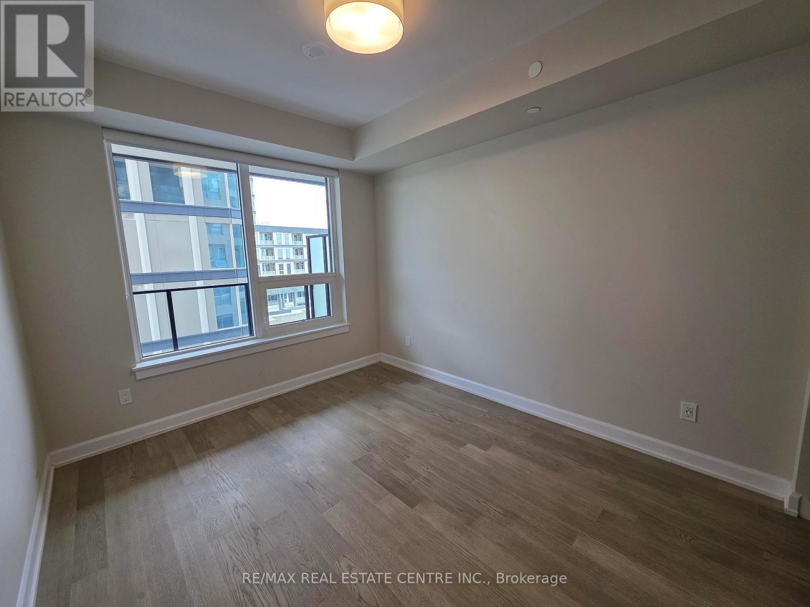 715 - 3220 William Coltson Avenue, Oakville, Ontario  L6H 7X9 - Photo 9 - W13164464