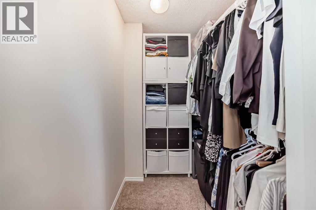 103 Everstone Place SW, Calgary, Alberta  T2Y 4H7 - Photo 24 - A2308086