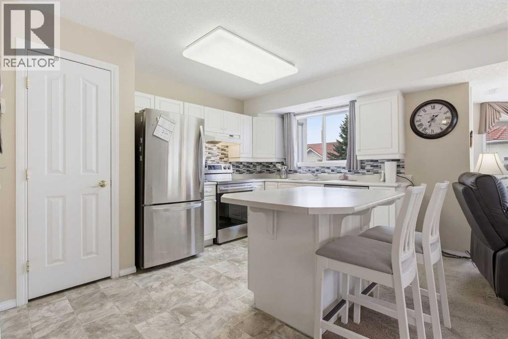 2324, 1818 Simcoe Boulevard SW, Calgary, Alberta  T3H 3L9 - Photo 6 - A2310490