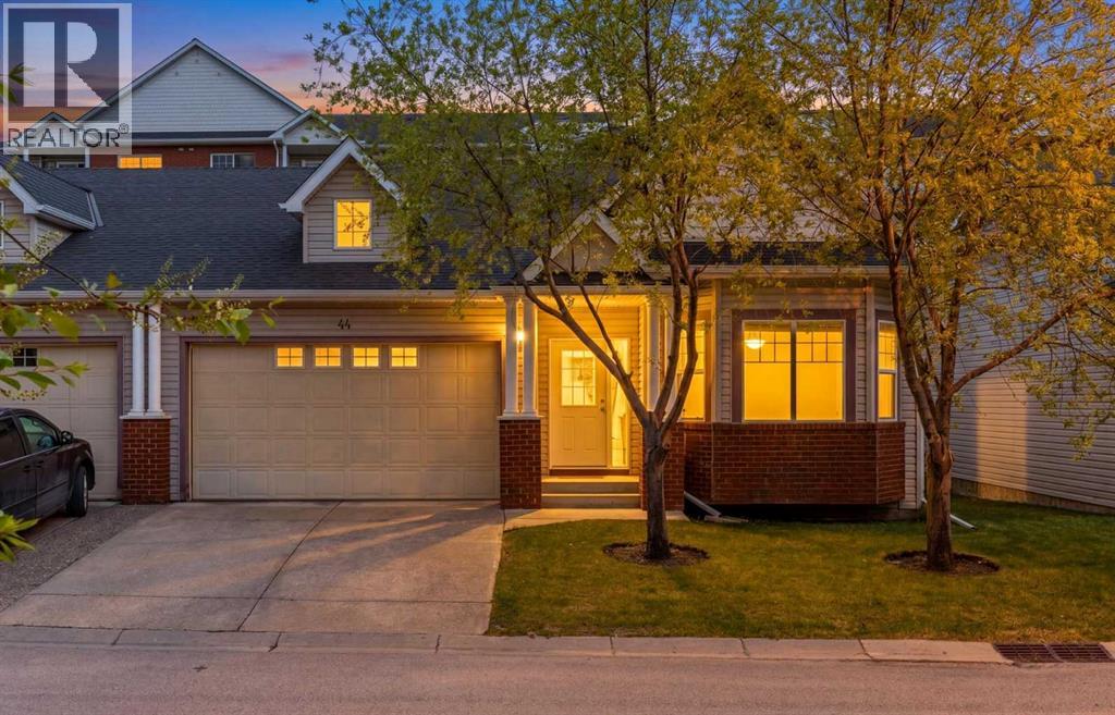 44 Prestwick Pond Terrace SE, Calgary, Alberta