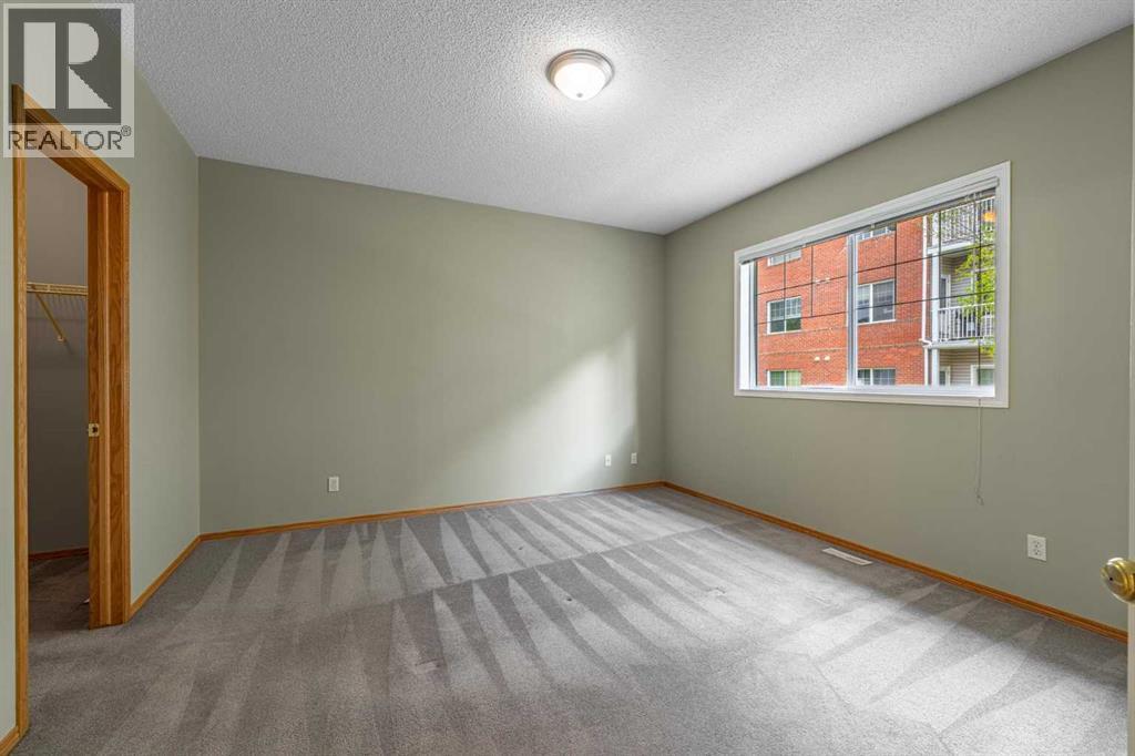 44 Prestwick Pond Terrace SE, Calgary, Alberta  T2Z 3Z8 - Photo 12 - A2312751