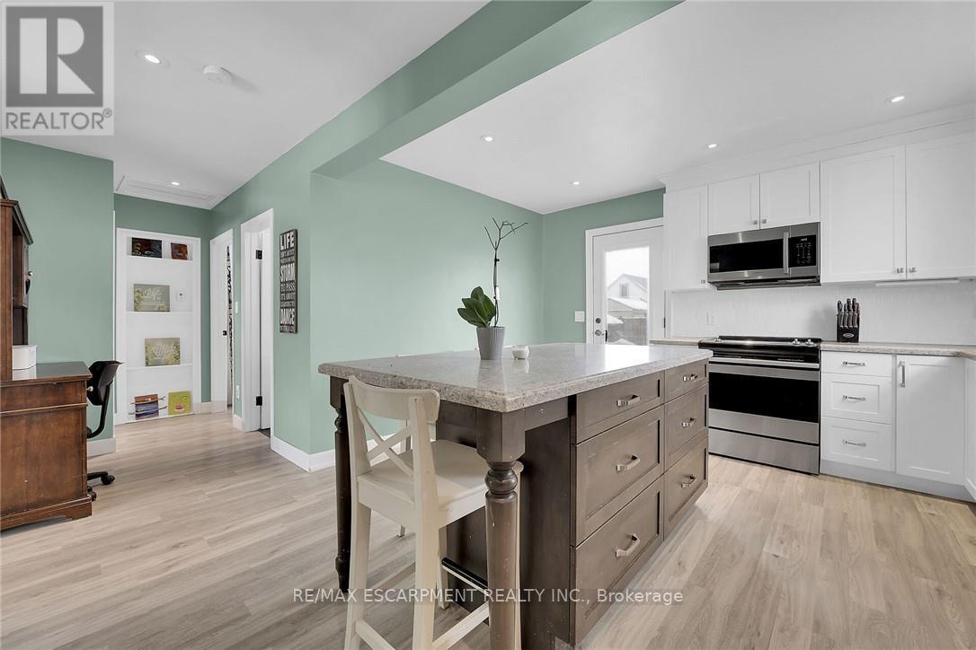 62 Knoll Street, Port Colborne, Ontario  L3K 5A6 - Photo 5 - X13164192