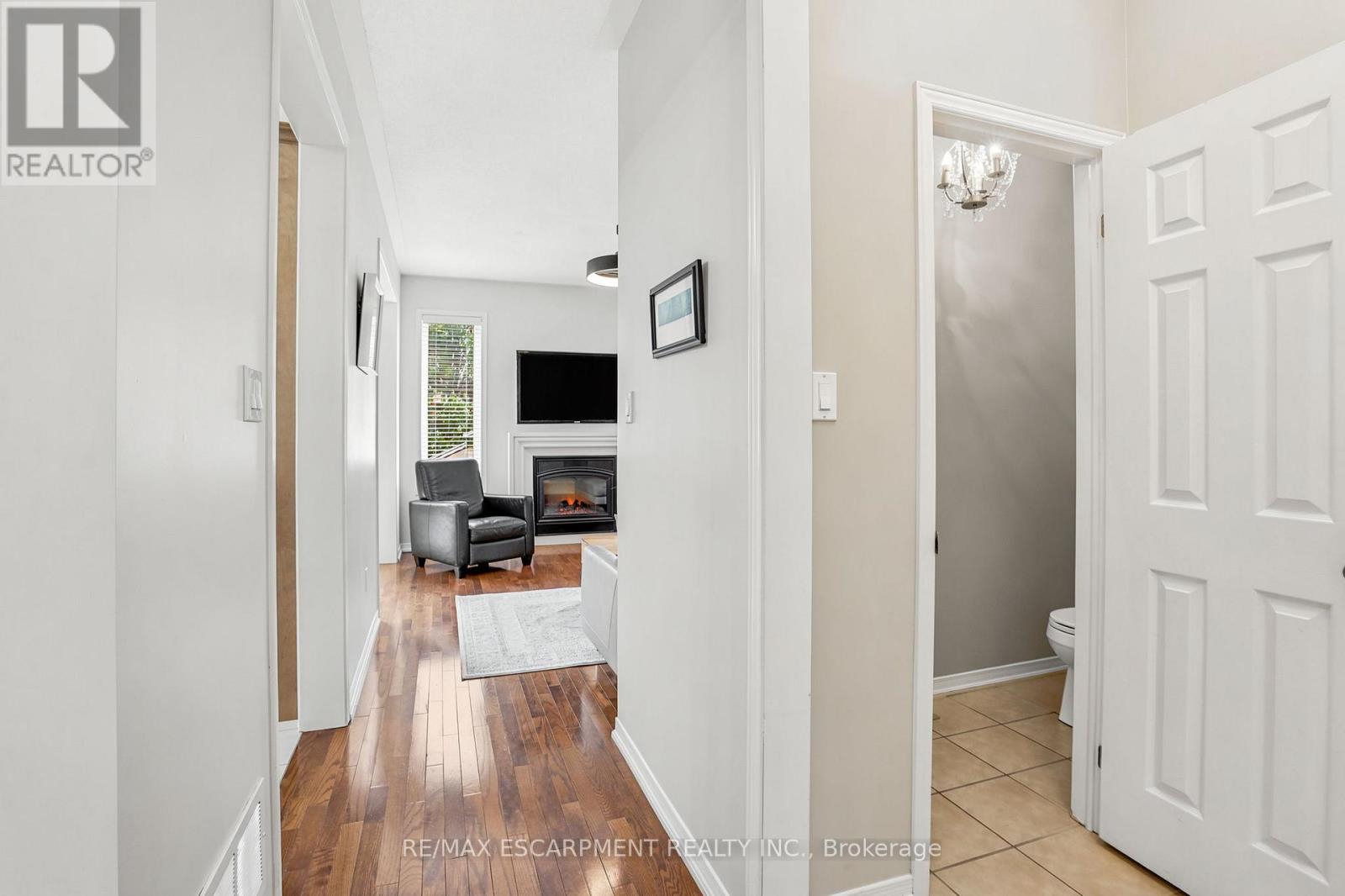 22 Cathedral Street, Hamilton, Ontario  L8B 0S3 - Photo 10 - X13164174