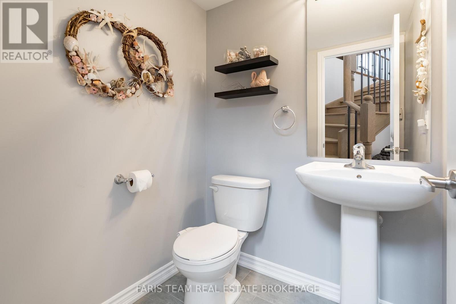33 Bianca Crescent, Wasaga Beach, Ontario L9Z 0H6 - Photo 21 - S13124142