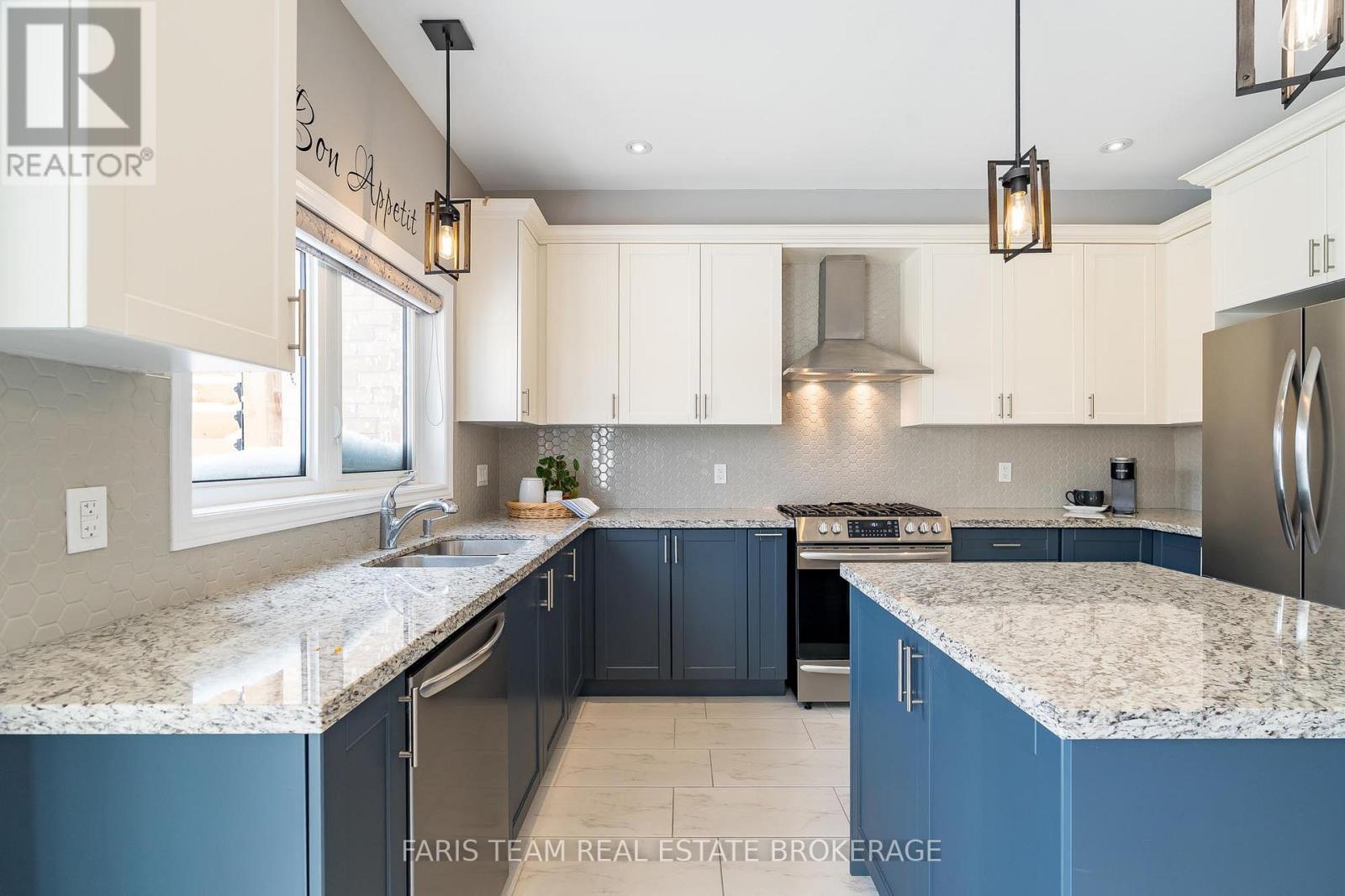 33 Bianca Crescent, Wasaga Beach, Ontario L9Z 0H6 - Photo 8 - S13124142