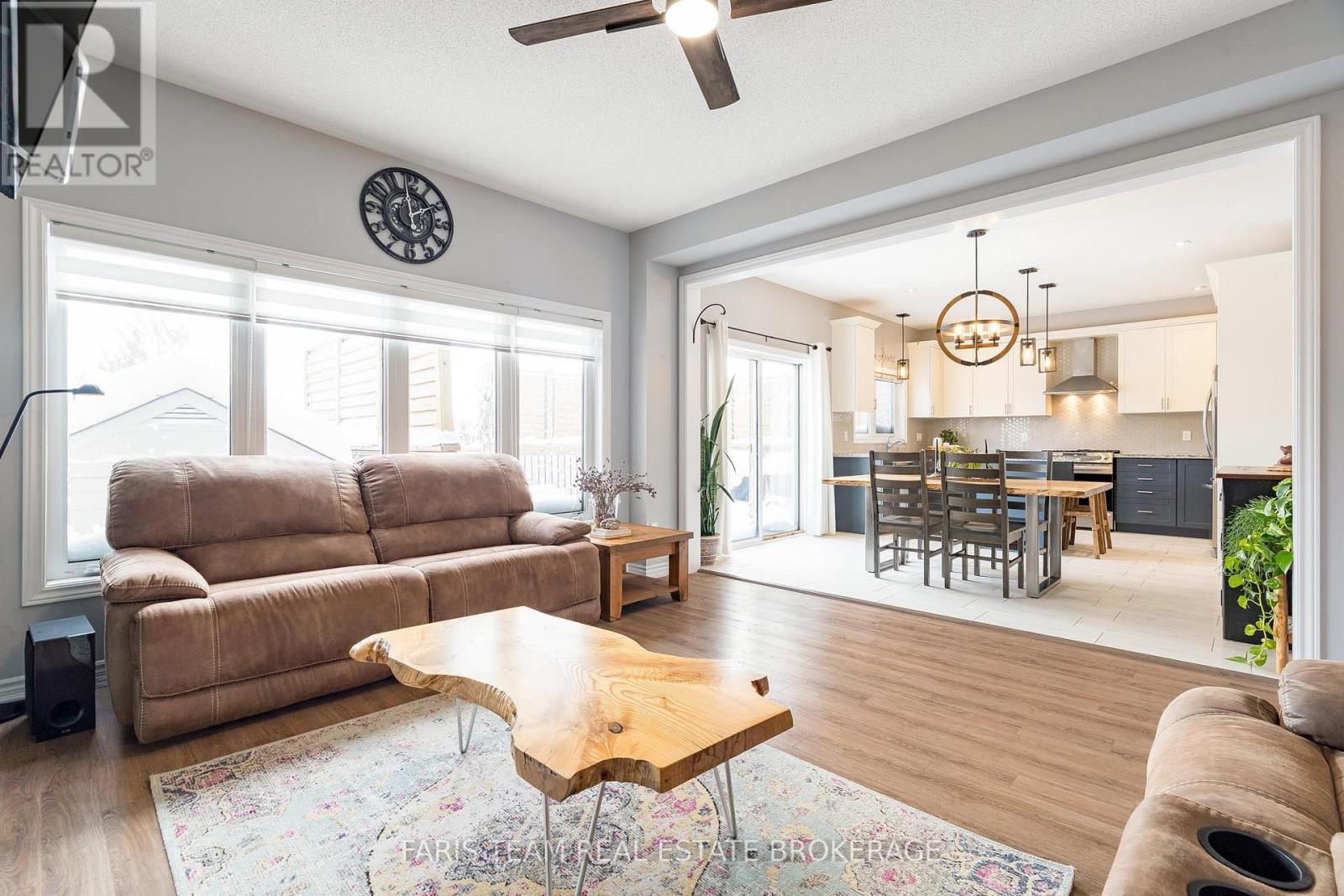 33 Bianca Crescent, Wasaga Beach, Ontario L9Z 0H6 - Photo 20 - S13124142