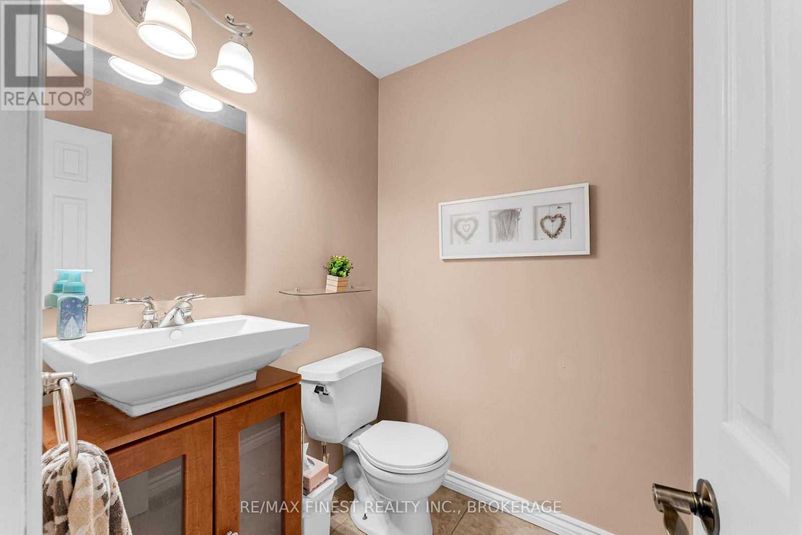 838 Woodside Drive, Kingston, Ontario  K7P 1T2 - Photo 18 - X12925482