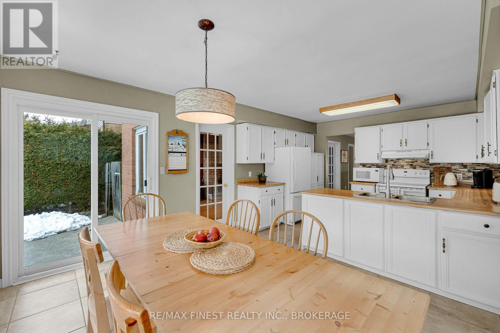 838 Woodside Drive, Kingston, Ontario  K7P 1T2 - Photo 11 - X12925482