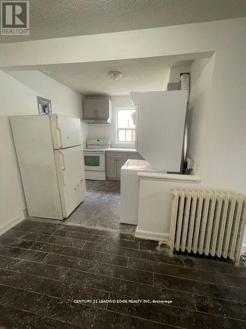Apt 2 - 1516 Eglinton Avenue W, Toronto, Ontario  M6E 2G8 - Photo 1 - W13161386