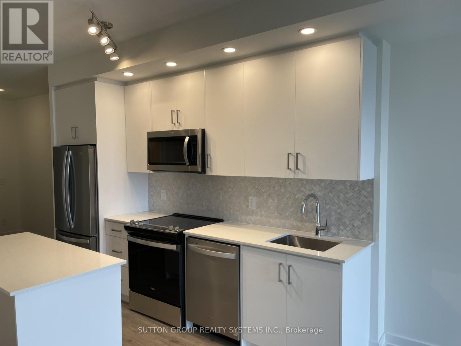 618 - 335 Wheat Boom Drive, Oakville, Ontario L6H 7Y1 - Photo 7 - W13161382