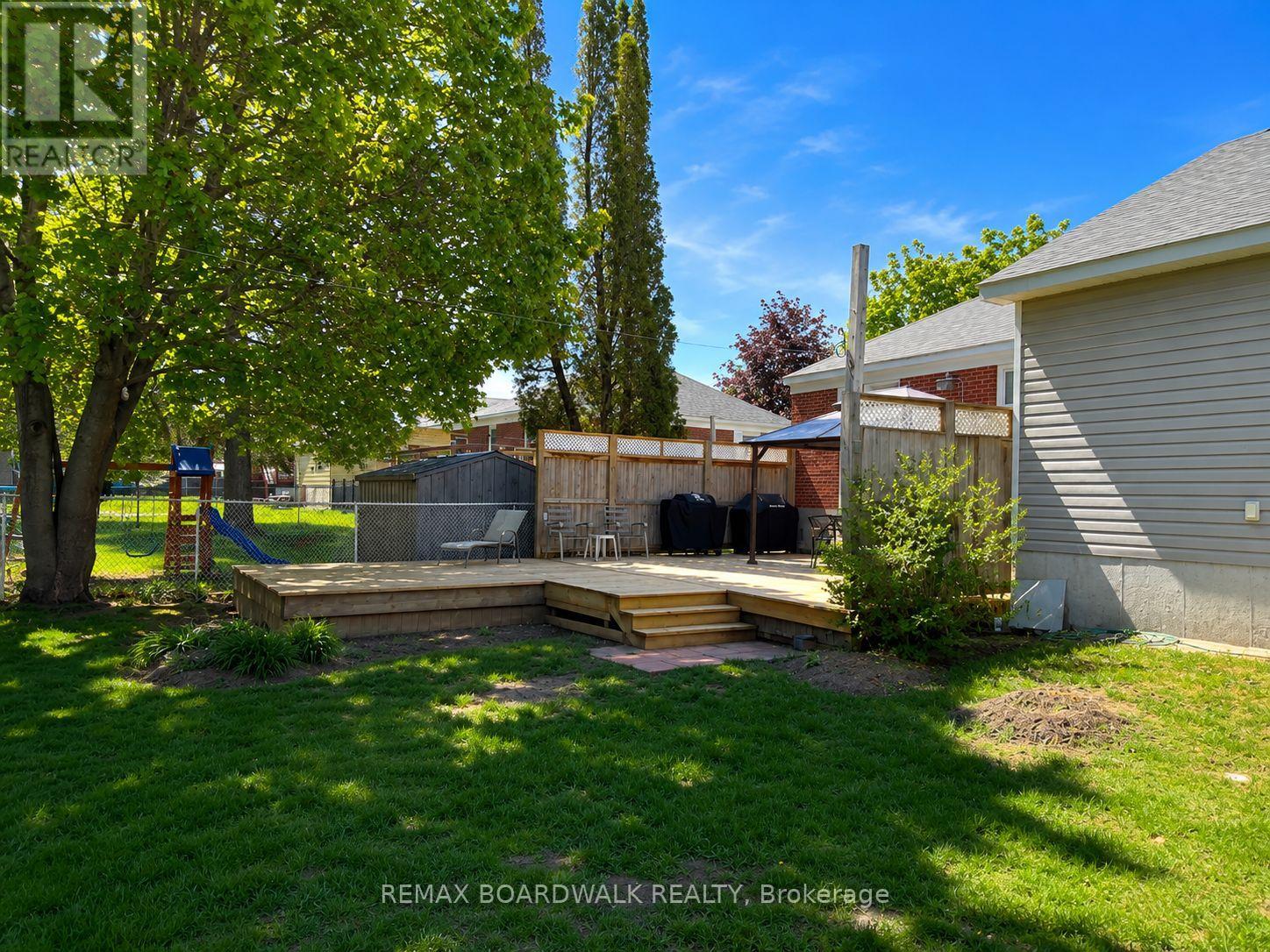 39 Condie Street, Smiths Falls, Ontario  K7A 2T3 - Photo 37 - X12782158