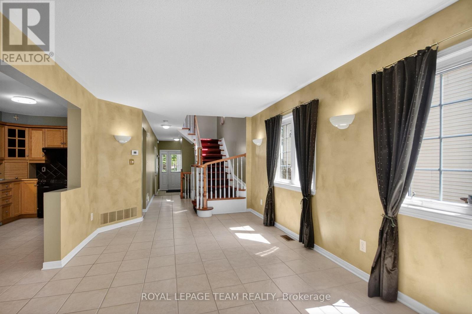 32 Riverstone Drive N, Ottawa, Ontario  K2J 4X7 - Photo 10 - X12993418