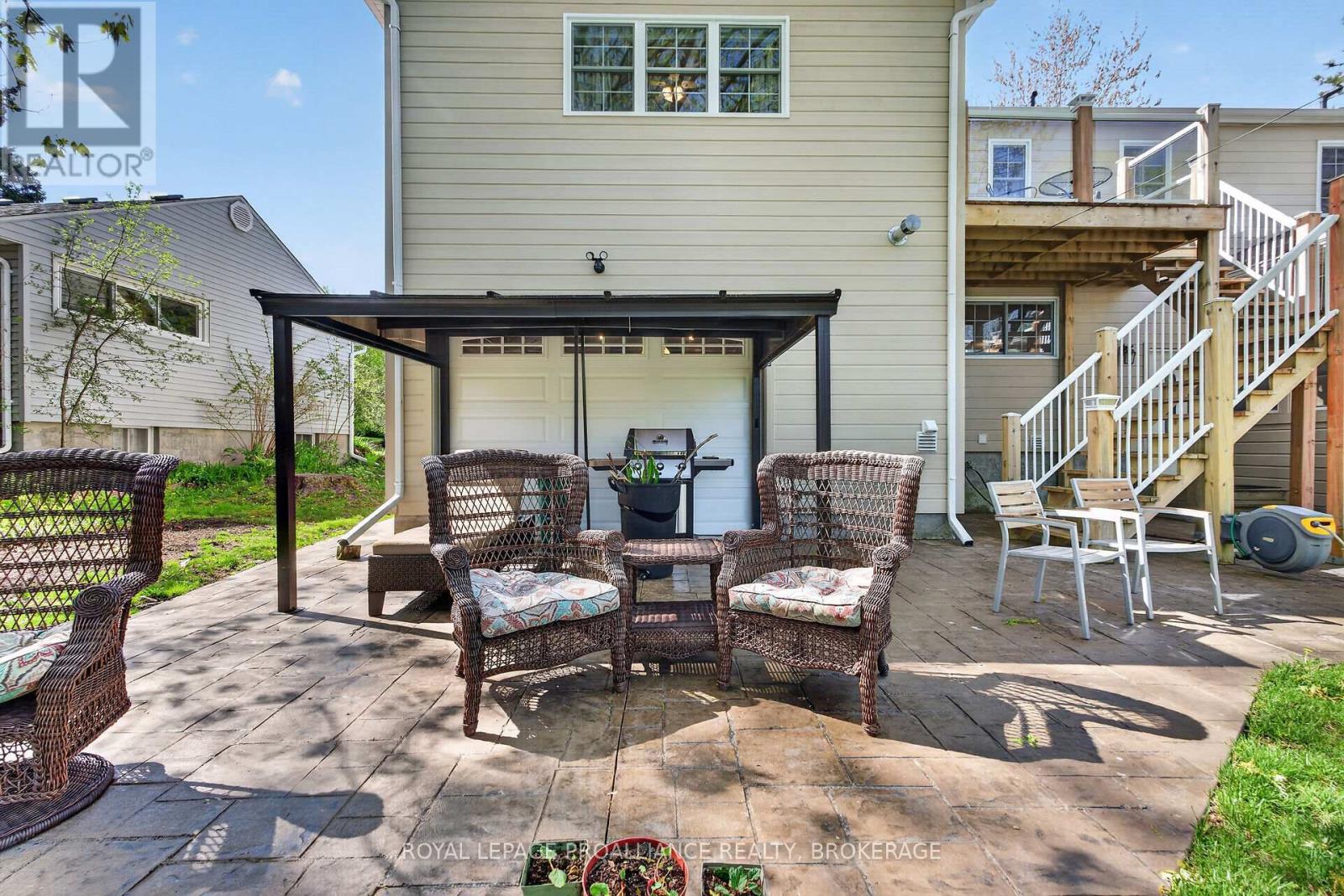 9 Grenville Crescent, Kingston, Ontario  K7M 3A9 - Photo 38 - X13161728