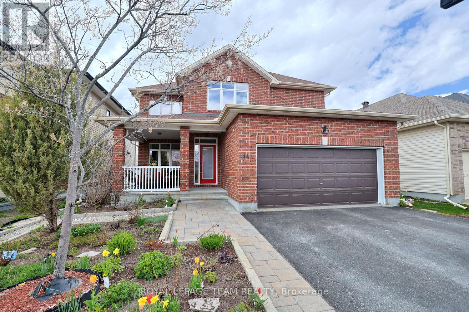 214 DAVY STREET, Ottawa, Ontario