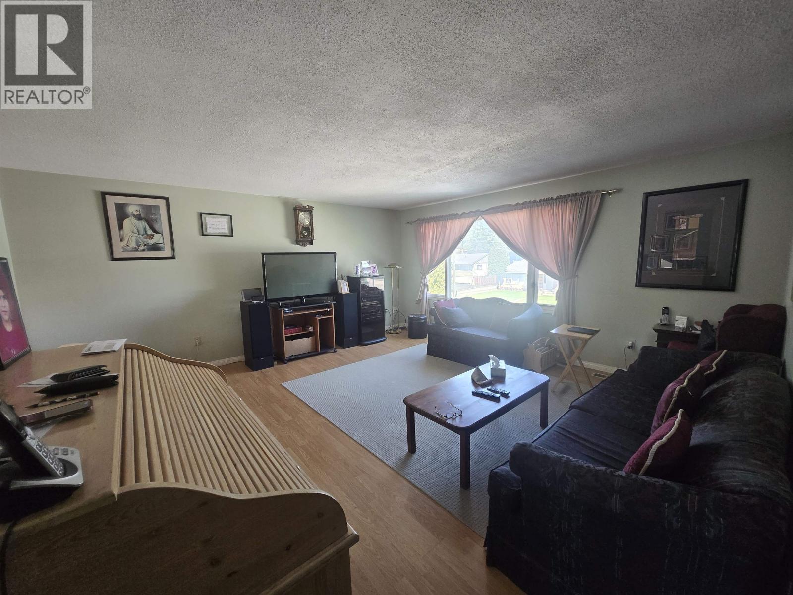 677 Reid Street, Quesnel, British Columbia  V2J 2N2 - Photo 10 - R3126986