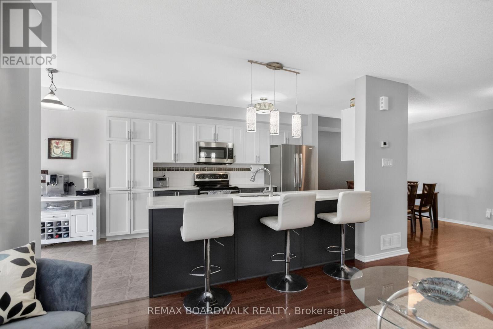 1621 Westhall Way, Ottawa, Ontario  K2M 0G7 - Photo 2 - X13161258