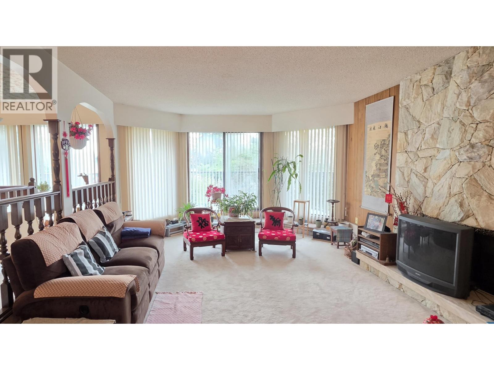 4015 Georgia Street, Burnaby, British Columbia  V5C 2T3 - Photo 5 - R3126829