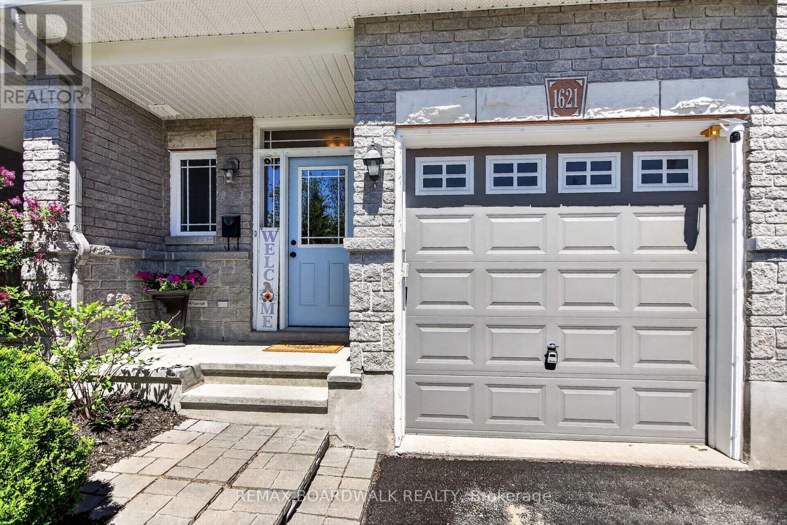 1621 Westhall Way, Ottawa, Ontario  K2M 0G7 - Photo 6 - X13161258