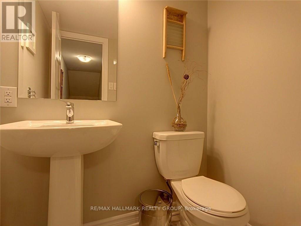 303a Des Tilleuls Private, Ottawa, Ontario  K4A 1B8 - Photo 3 - X13161286