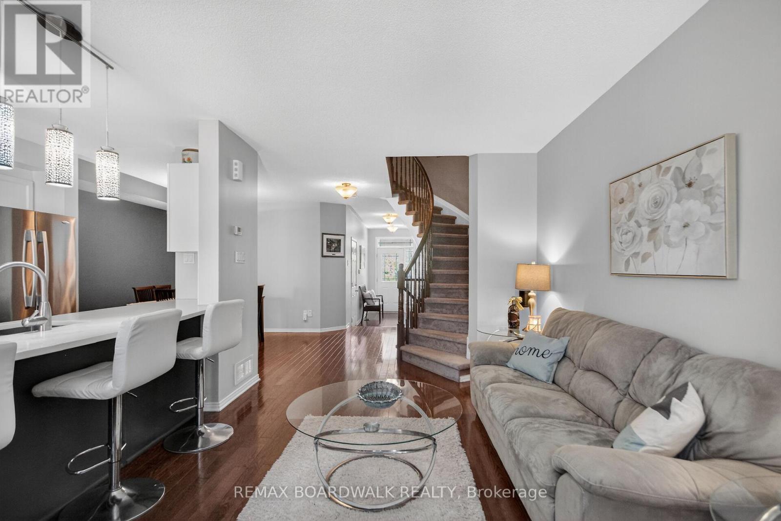 1621 Westhall Way, Ottawa, Ontario  K2M 0G7 - Photo 3 - X13161258