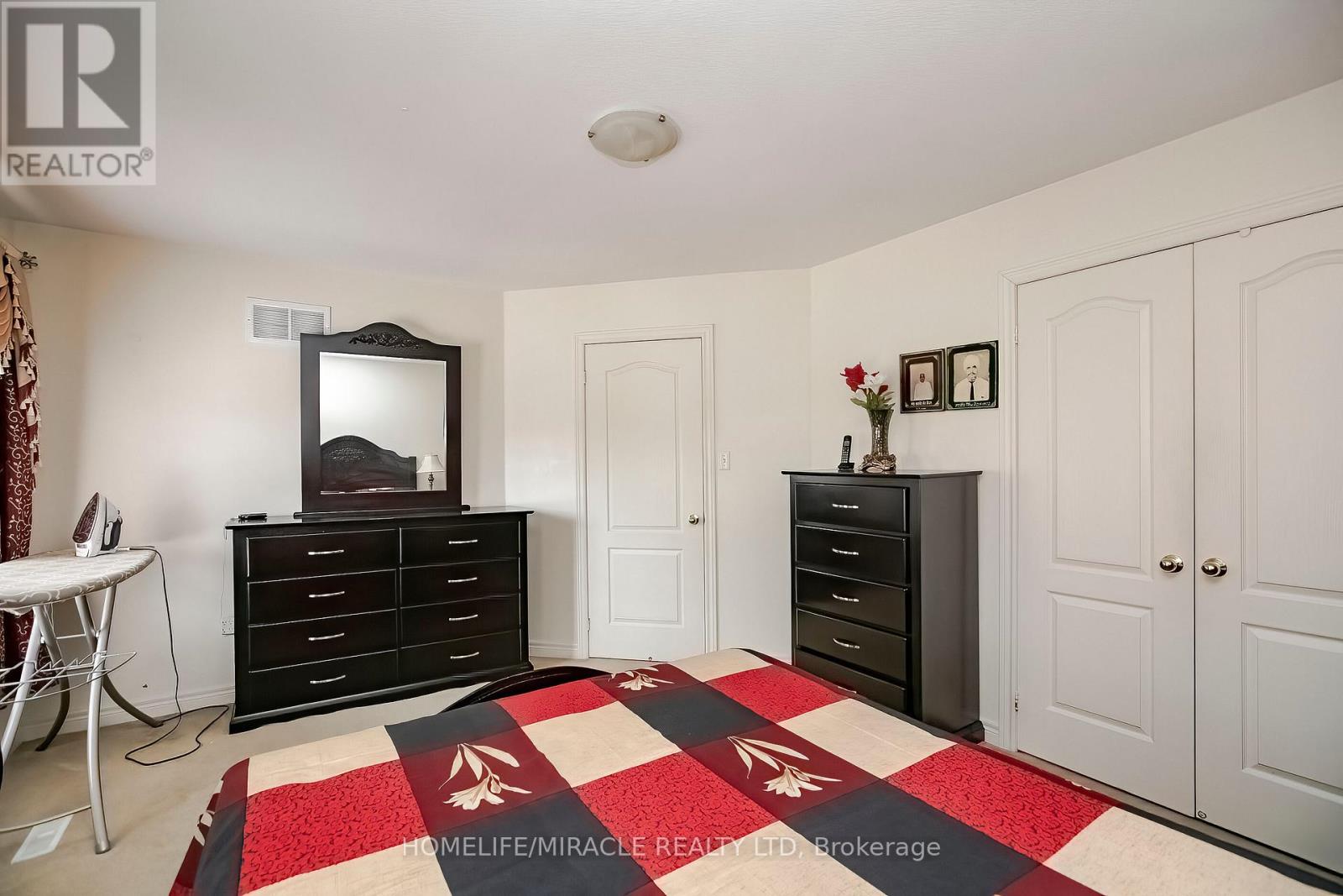 1 Buckler Street, Brampton, Ontario L6R 0H4 - Photo 32 - W13161344