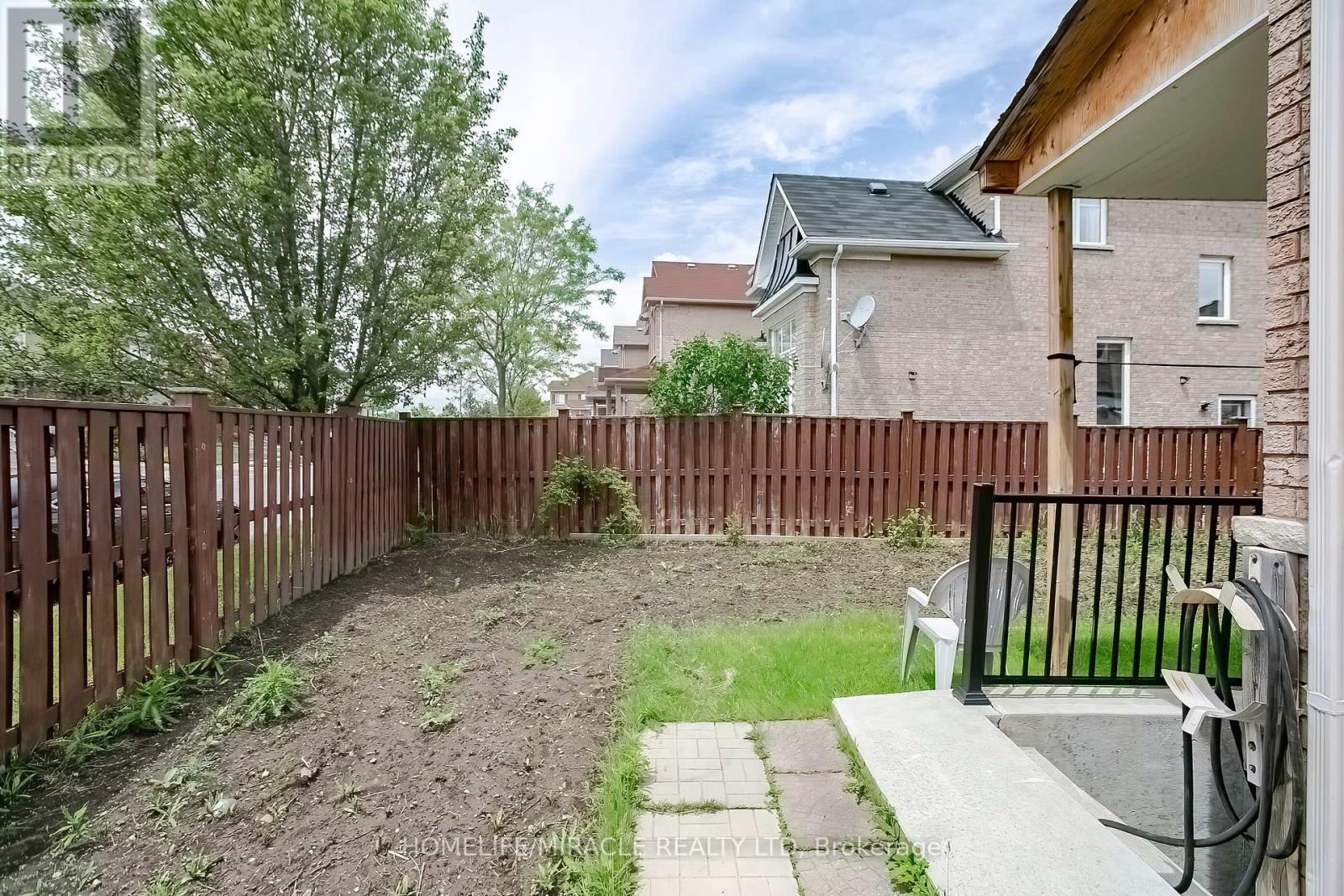 1 Buckler Street, Brampton, Ontario L6R 0H4 - Photo 38 - W13161344
