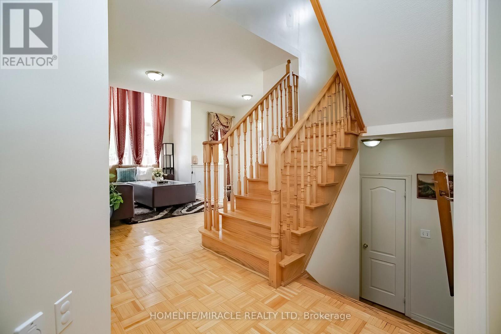 1 Buckler Street, Brampton, Ontario L6R 0H4 - Photo 7 - W13161344