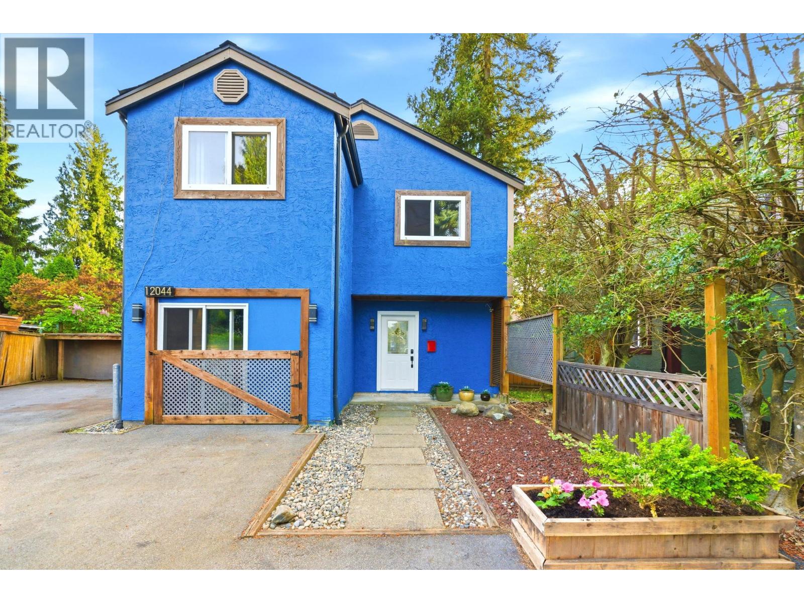 12044 MCINTYRE COURT, Maple Ridge, British Columbia