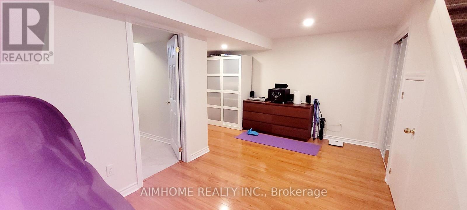 42 Piane Avenue, Brampton, Ontario L6Y 4X9 - Photo 18 - W13161424