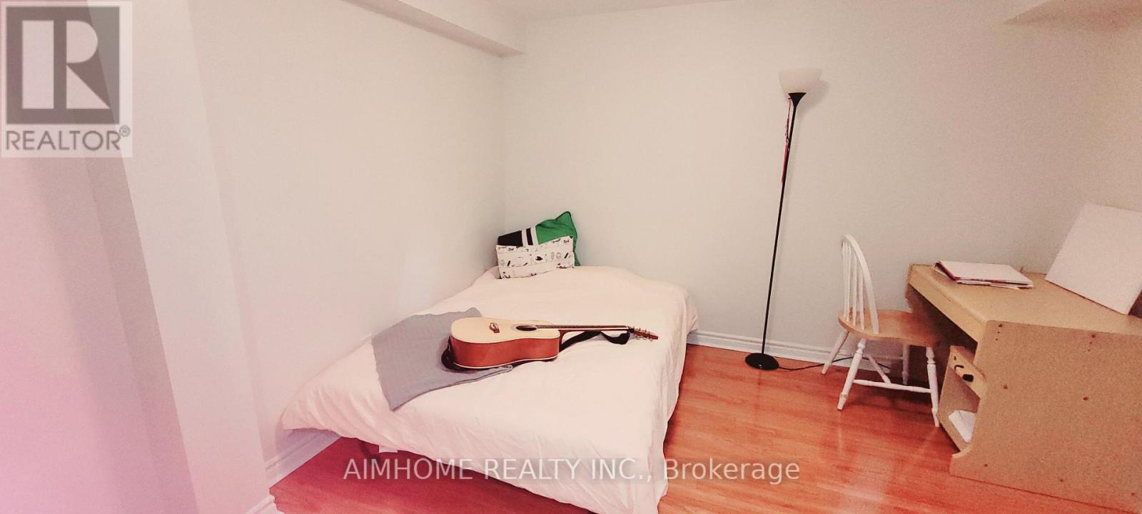 42 Piane Avenue, Brampton, Ontario L6Y 4X9 - Photo 21 - W13161424