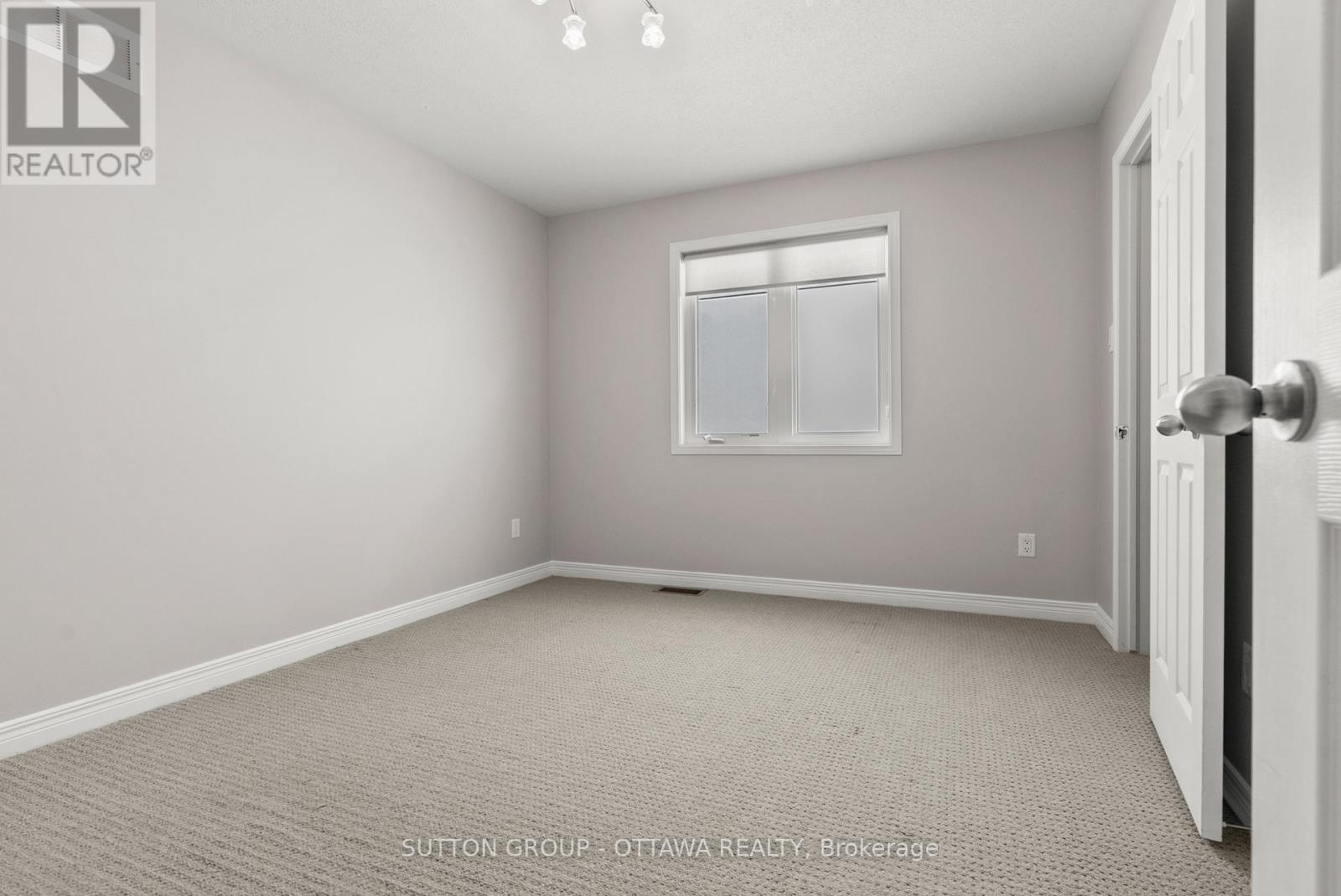 236 Colbert Crescent, Ottawa, Ontario  K1V 2C5 - Photo 27 - X13161464