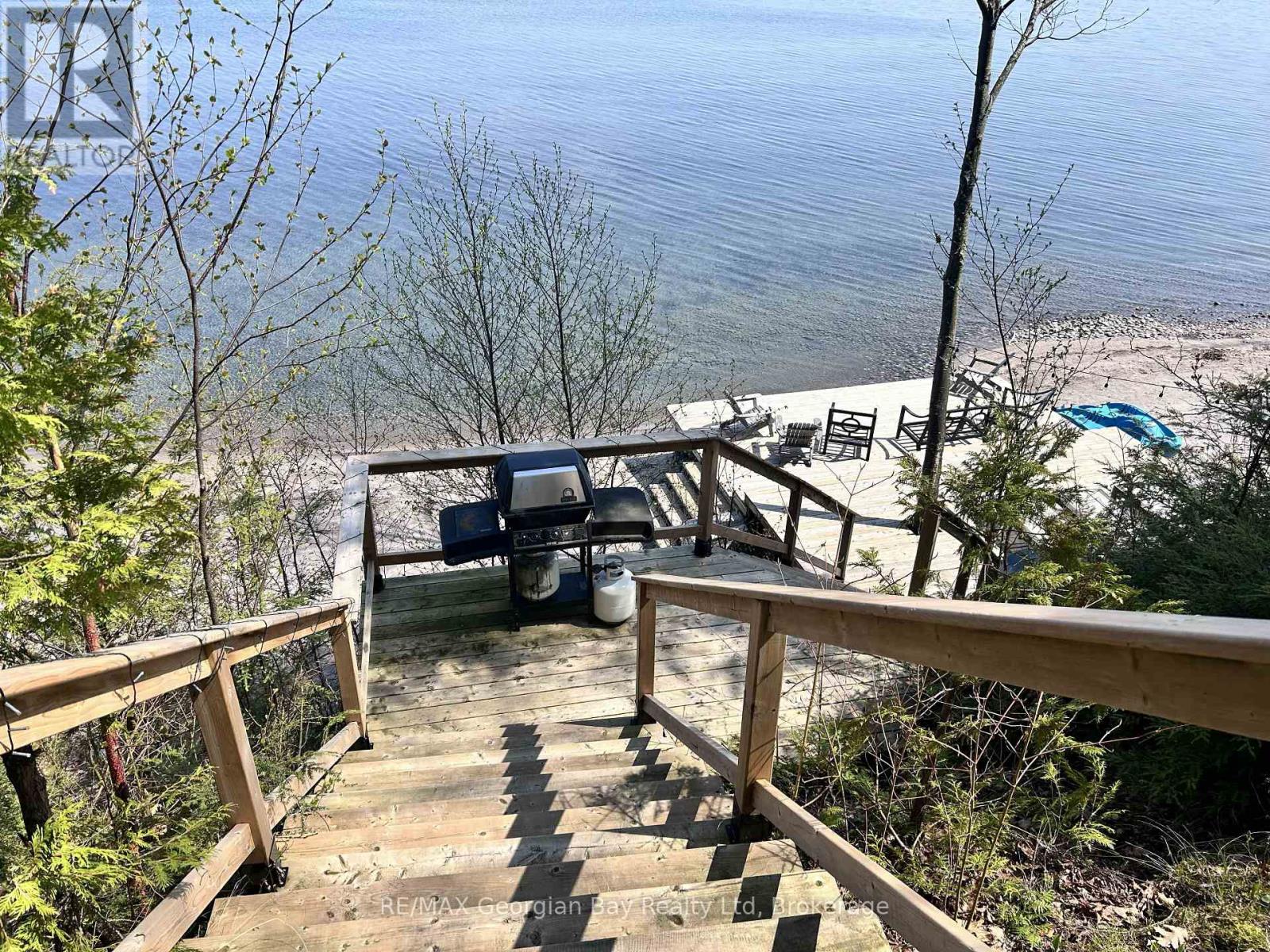 589 Mkade Kegwin Miikan Road, Christian Island 30, Ontario  L9M 0A9 - Photo 7 - S13161928