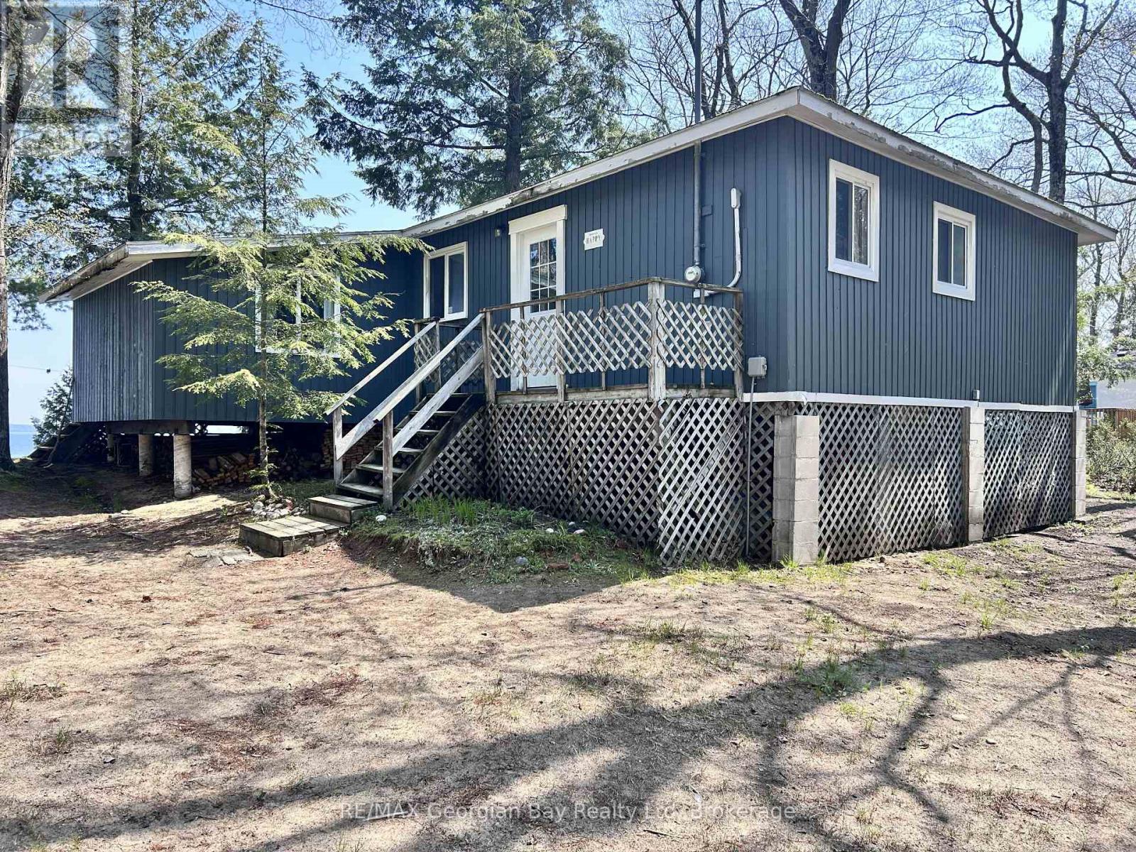 589 Mkade Kegwin Miikan Road, Christian Island 30, Ontario  L9M 0A9 - Photo 40 - S13161928