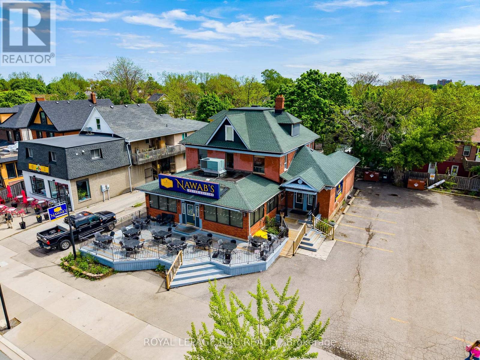 5470 Victoria Avenue, Niagara Falls, Ontario  L2G 3L2 - Photo 1 - X13161710