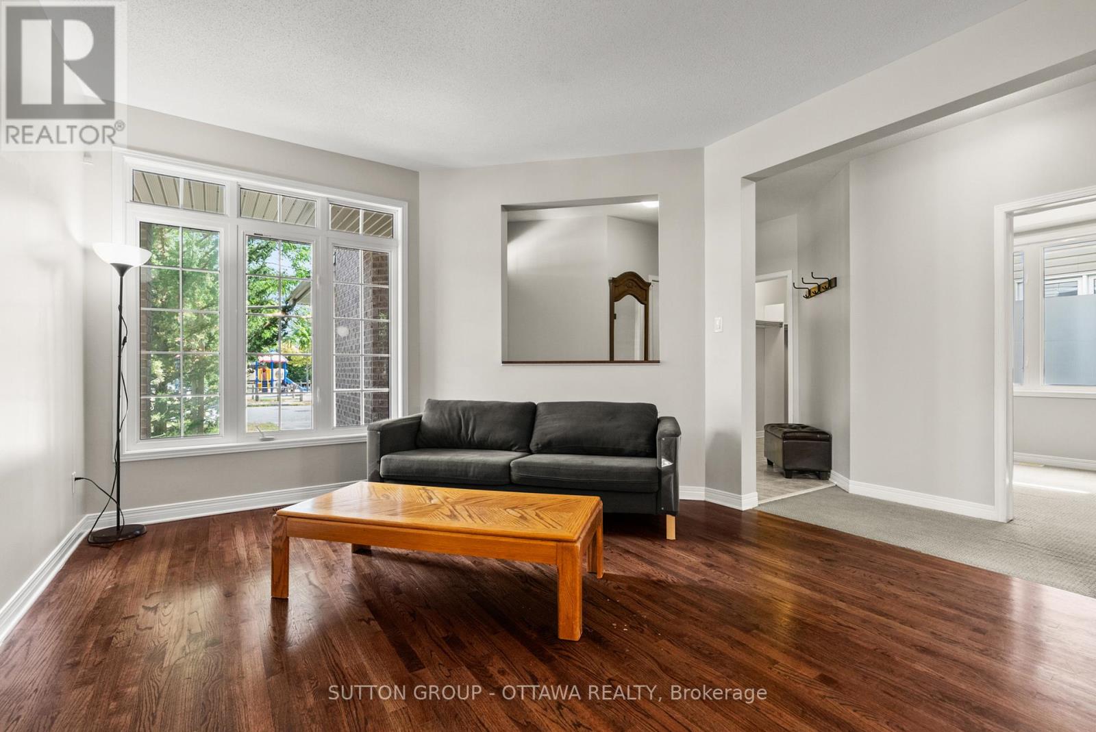 236 Colbert Crescent, Ottawa, Ontario  K1V 2C5 - Photo 6 - X13161464