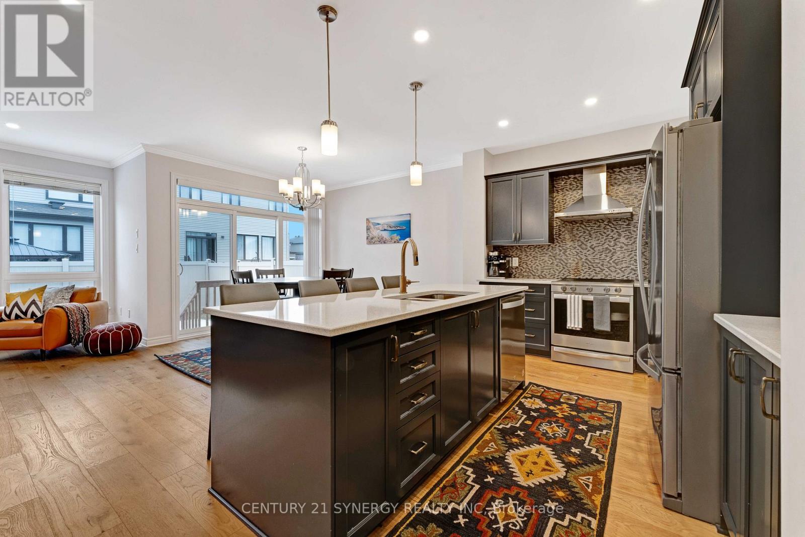 555 Bobolink Ridge, Ottawa, Ontario  K2S 2P2 - Photo 7 - X13162002