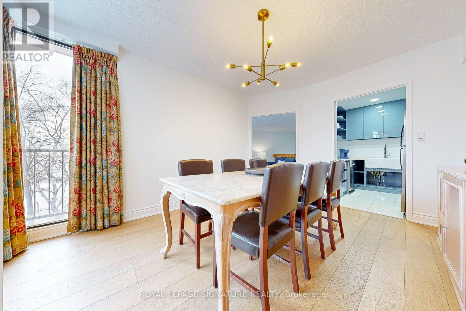 410/204 - 33 Harbour Square, Toronto, Ontario  M5J 2G2 - Photo 14 - C12747616