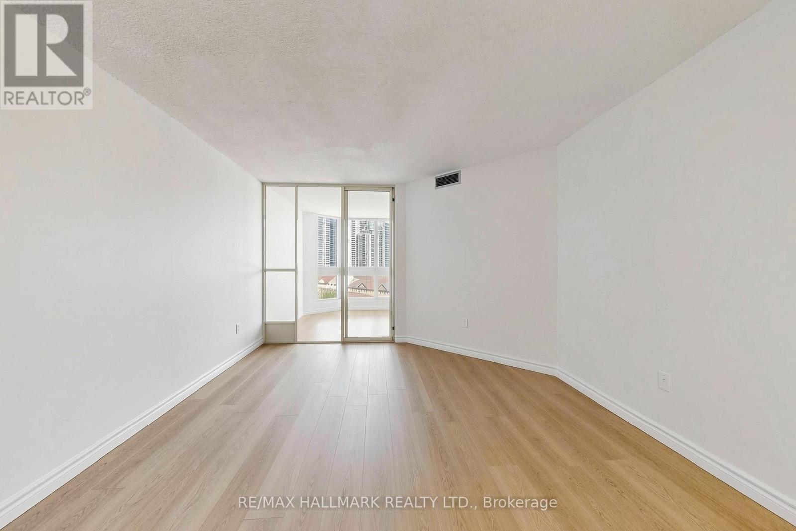 911 - 10 Kenneth Avenue, Toronto, Ontario M2N 6K6 - Photo 19 - C13148088
