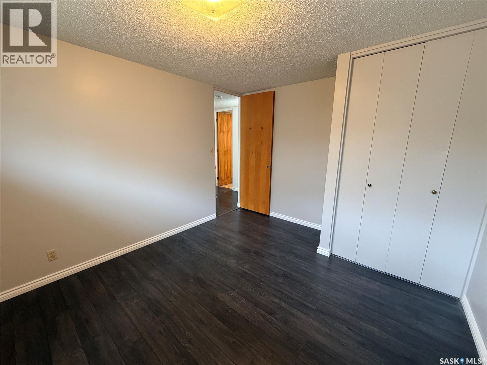 70 Lindsay Drive, Saskatoon, Saskatchewan  S7H 4B4 - Photo 10 - SK036744