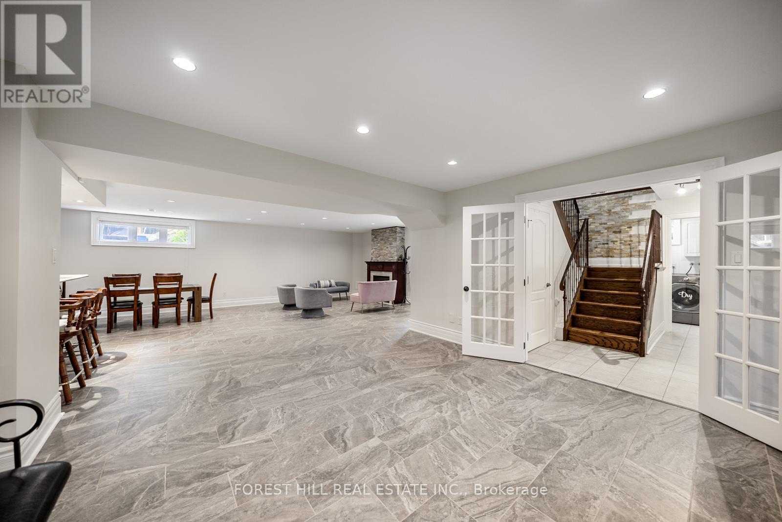 109 Dell Park Avenue, Toronto, Ontario  M6B 2V2 - Photo 41 - C13157214