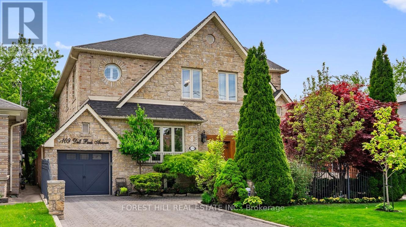 109 DELL PARK AVENUE, Toronto, Ontario