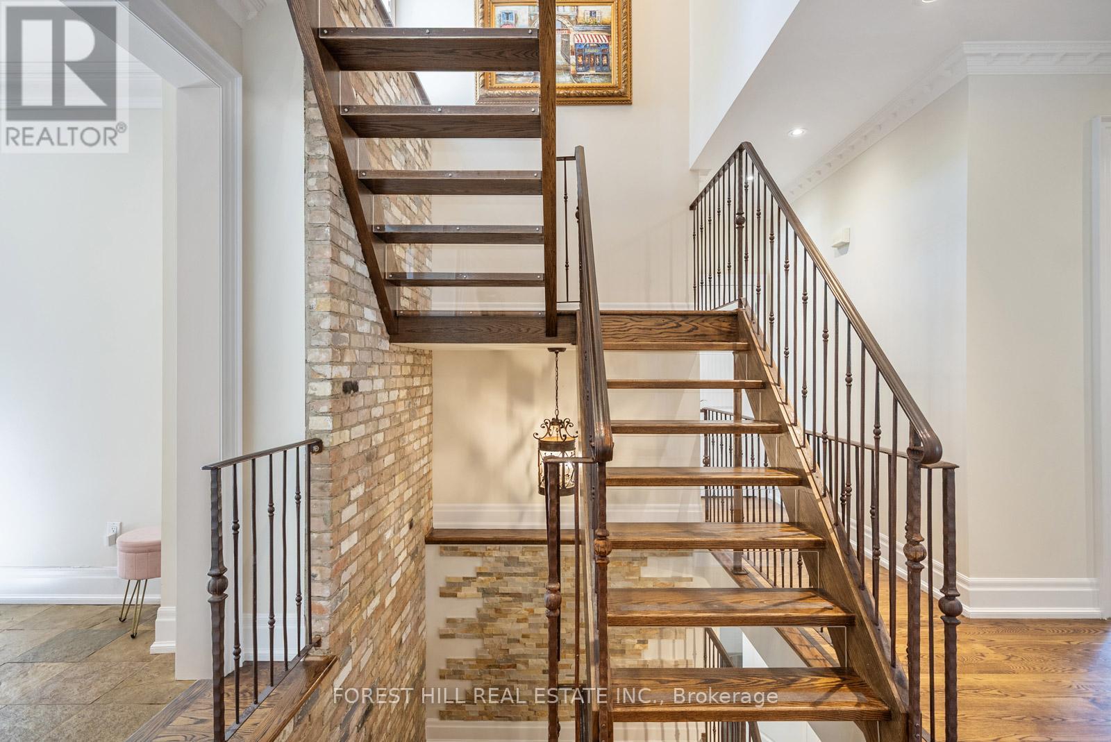 109 Dell Park Avenue, Toronto, Ontario  M6B 2V2 - Photo 26 - C13157214