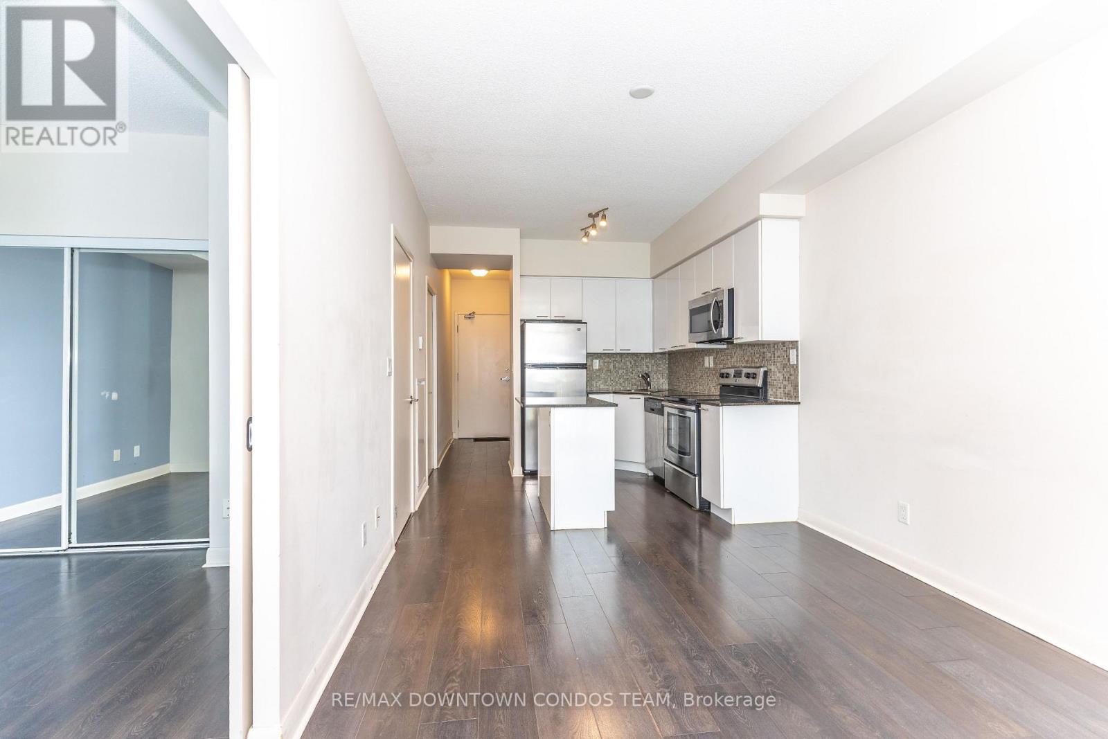 1311 - 15 Bruyeres Mews, Toronto, Ontario  M5V 0A7 - Photo 15 - C13161074