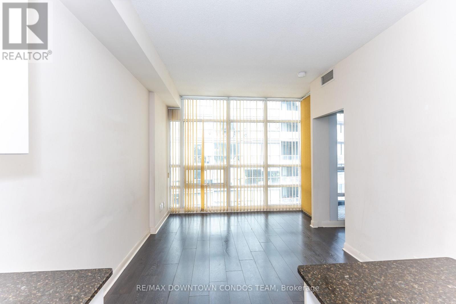 1311 - 15 Bruyeres Mews, Toronto, Ontario  M5V 0A7 - Photo 21 - C13161074